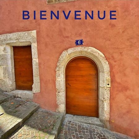 Coup De Coeur Au Pied Du Chateau - Nice Studio Ideally Located アヌシー エクステリア 写真