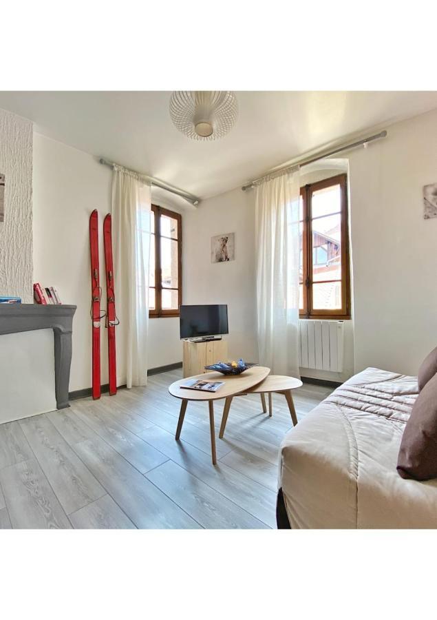 Coup De Coeur Au Pied Du Chateau - Nice Studio Ideally Located アヌシー エクステリア 写真